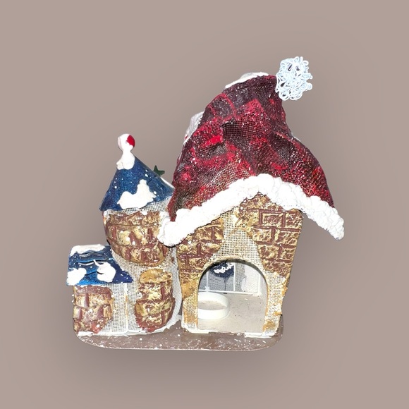 Santa’s Workshop’ 9” Metal Tea Light Display - Picture 8 of 16